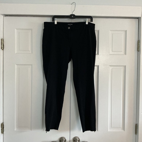 Eileen Fisher Pants - Eileen Fisher Black Skinny Pants – Size Large